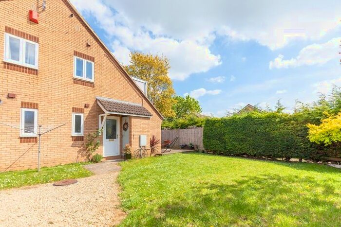 1 Bedroom Terraced House To Rent In Thorney Leys, Witney, OX28