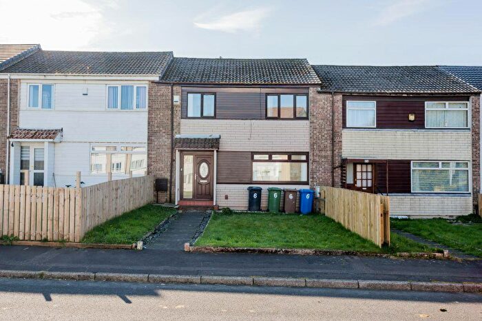 3 Bedroom Terraced House For Sale In Foxbar Crescent, Paisley, PA2