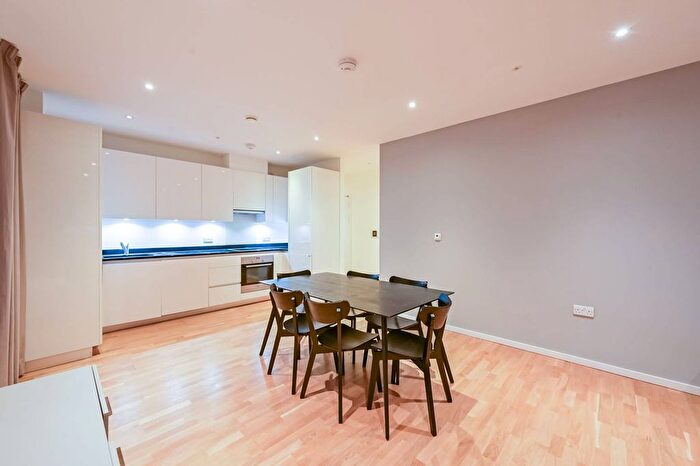 3 Bedroom Flat To Rent In Taffeta House, East Village, Stratford, London, E20