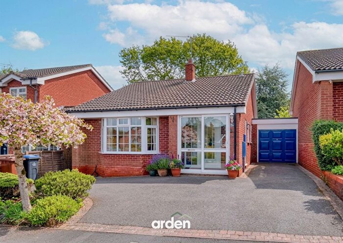 2 Bedroom Detached Bungalow For Sale In Snowshill Close, Redditch, B98