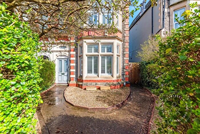 2 Bedroom Apartment For Sale In Llandaff Road, Pontcanna, Cardiff, CF11