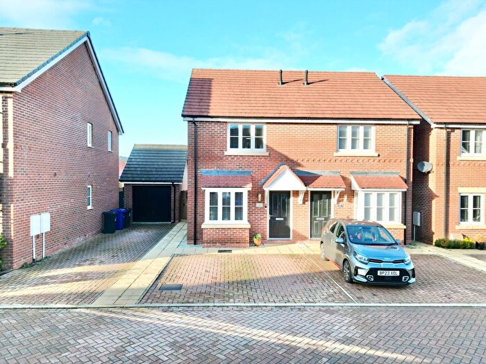 2 Bedroom Semi-detached House For Sale In Skylark Row, Baldwins Gate, ST5