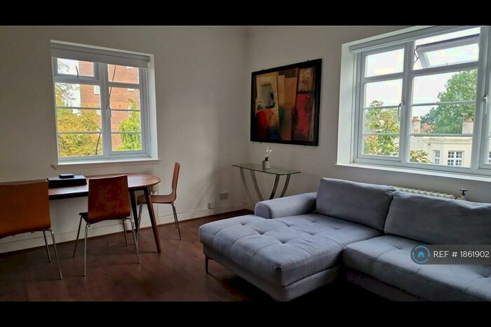 3 Bedroom Flat To Rent In Holly Road, Edgbaston, Birmingham, B16