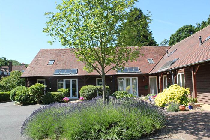 2 Bedroom Bungalow For Sale In Broad Oak Manor, Hertford, SG14