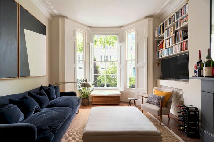 1 Bedroom Flat To Rent In St Lukes Road, Notting Hill, W11