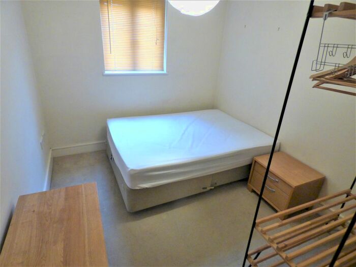 2 Bedroom Flat To Rent In Azure House, Buckfast Street, Shoreditch, E2