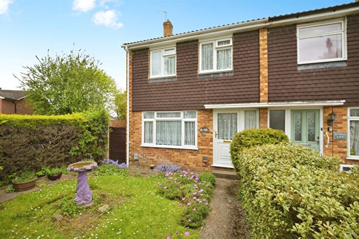 3 Bedroom End Of Terrace House For Sale In Stanstead Road, Hoddesdon, EN11