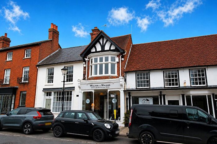 2 Bedroom Maisonette To Rent In High Street, Odiham, Hook, Hampshire, RG29