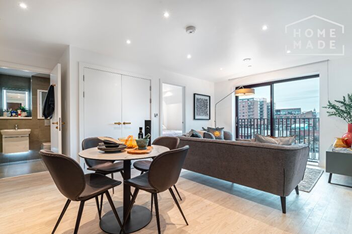 2 Bedroom Flat To Rent In Baltic Yard, L1