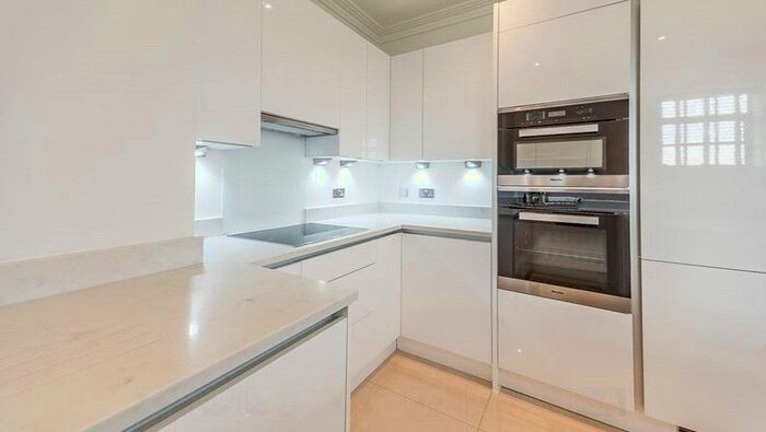 2 Bedroom Flat To Rent In Palace Wharf, Hammersmith W6