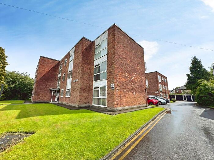 2 Bedroom Flat For Sale In Florence Park Court, Fog Lane, Didsbury, Manchester, M20