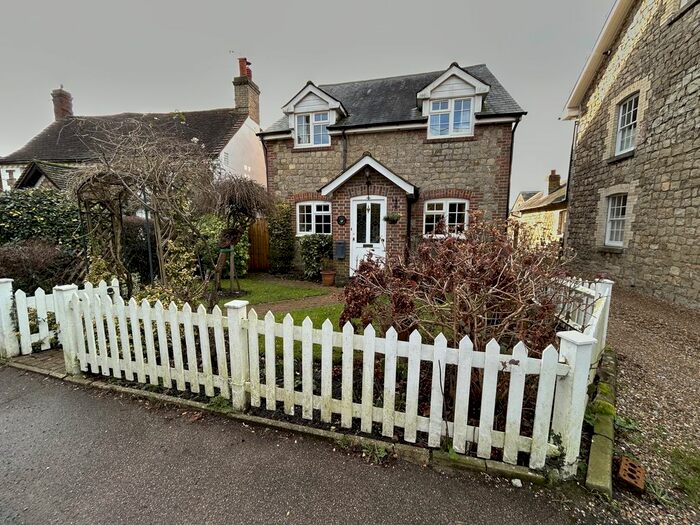 4 Bedroom Property To Rent In Long Mill Lane, Platt, Kent, TN15