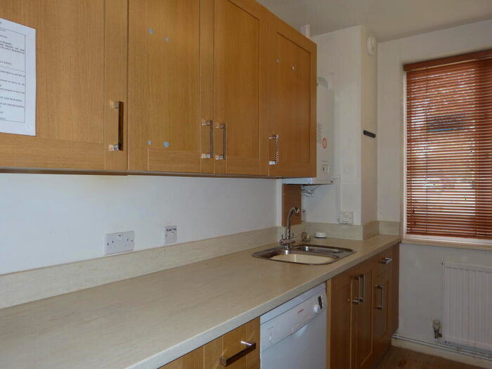 1 Bedroom Flat For Sale In Birnbeck Court, Finchley Road, Temple Fortune, NW11