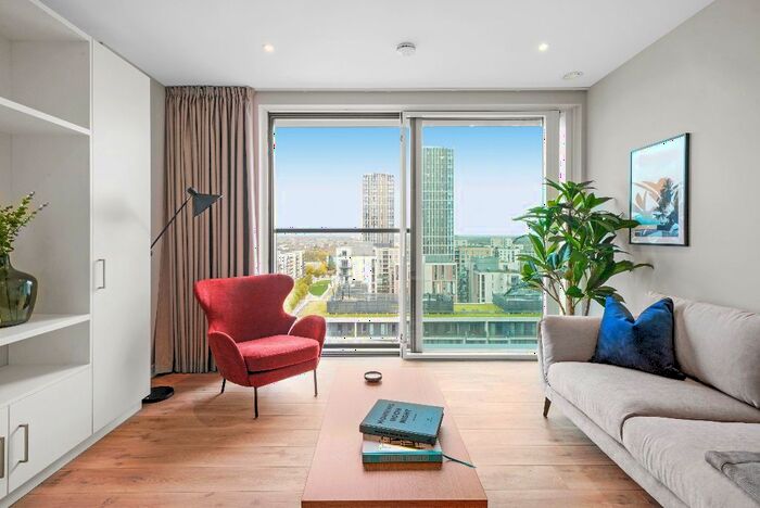 1 Bedroom Flat To Rent In , Portlands Court, London, E20