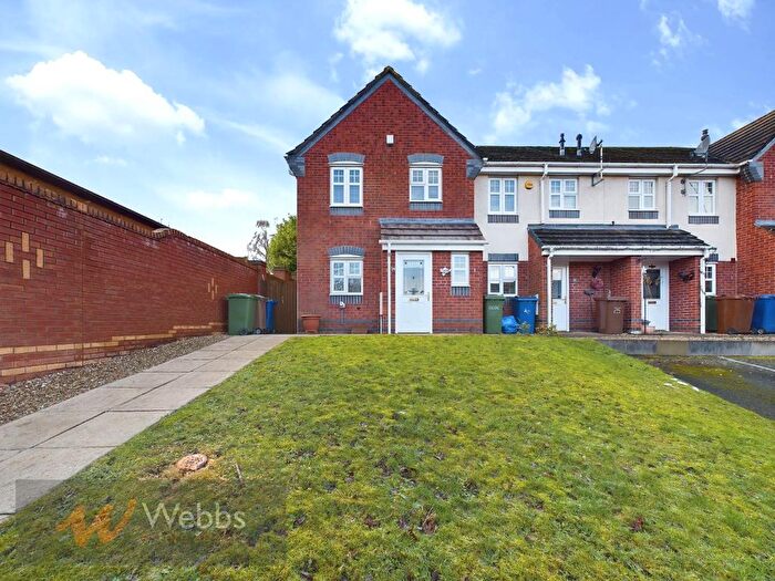 3 Bedroom Property To Rent In York Close, Rugeley, WS15