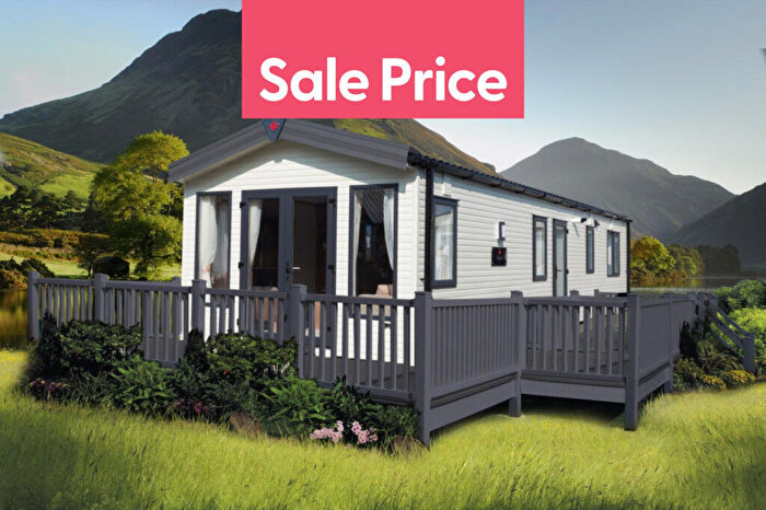 2 Bedroom Park Home For Sale In Liverpool, Merseyside, L26