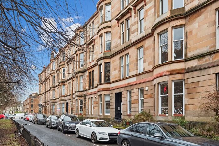 2 Bedroom Flat For Sale In Barrington Drive, Flat /, Woodlands, Glasgow, G4