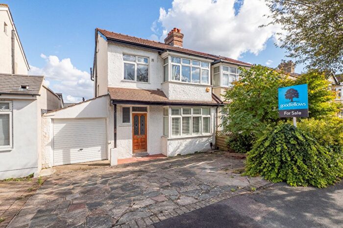 3 Bedroom Semi-detached House For Sale In Harrow Road, Carshalton, SM5