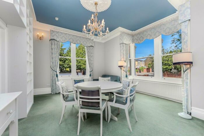 4 Bedroom House To Rent In Poppleton Road, E11