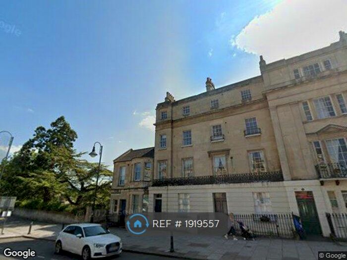 1 Bedroom Flat To Rent In Cleveland Place West, Bath, BA1