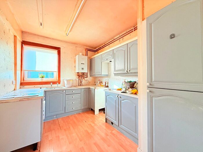 2 Bedroom Flat For Sale In Deveron Street, Coatbridge, ML5