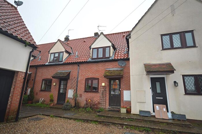 2 Bedroom Terraced House For Sale In Old Mill Chase, Wethersfield, Braintree, CM7