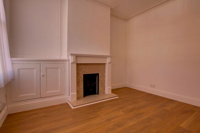 2 Bedroom Terraced House To Rent In Edward Road, Leicester, LE2