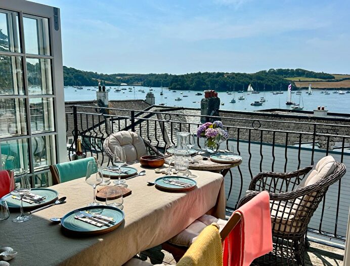 2 Bedroom Semi Detached House For Sale In The Square, St. Mawes, Truro, Cornwall, TR2