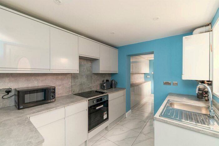 5 Bedroom Terraced House To Rent In Springbank Road, Sandyford, Newcastle Upon Tyne, NE2