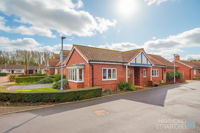 2 Bedroom Retirement Property For Sale In Sutton Drive, Wymondham, NR18