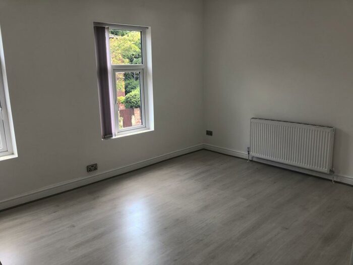 1 Bedroom Flat To Rent In Burton Road, West Didsbury, Manchester, M20