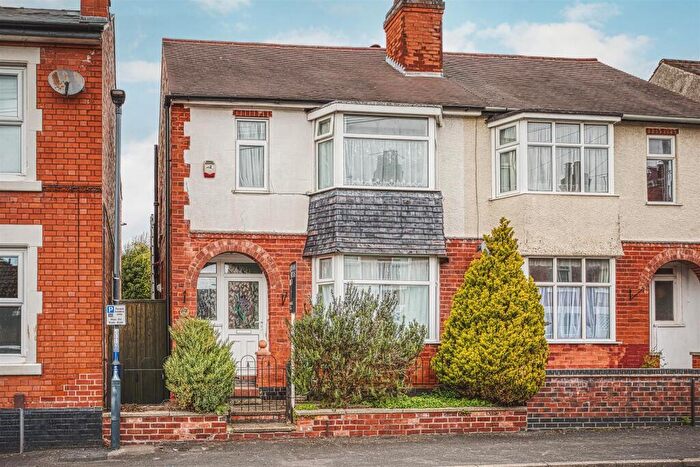 3 Bedroom Semi-Detached House For Sale In Longford Street, Off Kedleston Road, Derby, DE22