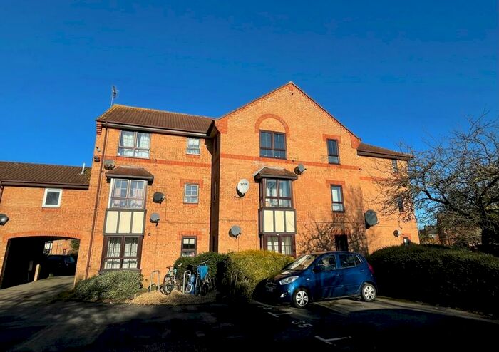 1 Bedroom Apartment To Rent In Albany Walk, Peterborough, PE2