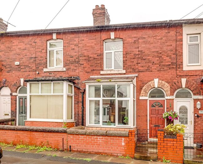 2 Bedroom Terraced House For Sale In Leicester Avenue, Horwich, Bolton, BL6