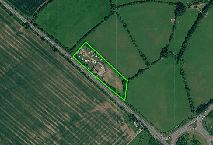 2 Bedroom Farm House For Sale In Towcester Road, Old Stratford, Milton Keynes, MK19