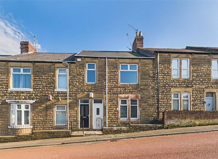 2 Bedroom Flat To Rent In Woodlands Terrace, Gateshead, NE10