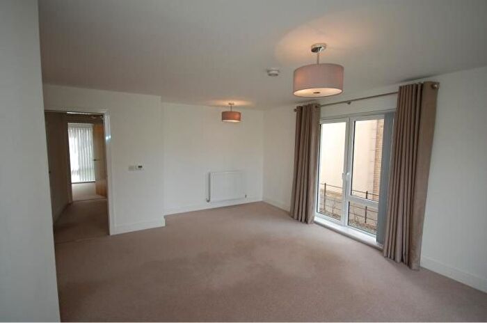 2 Bedroom Flat To Rent In Dimma Park, South Queensferry, EH30