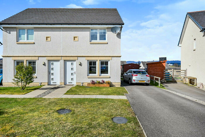 2 Bedroom Semi-Detached House For Sale In Broomhill Place, Muir Of Ord, Highland, IV6