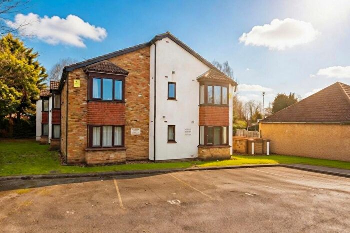 Studio For Sale In Harlington Road, Hillingdon, UB8