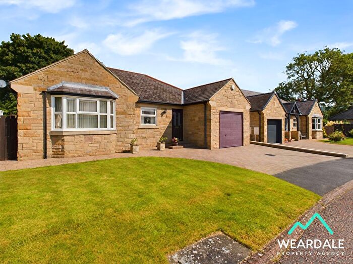 3 Bedroom Detached Bungalow For Sale In Demesne Court, Wolsingham, DL13