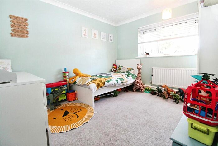 2 Bedroom Flat For Sale In Green Park Road, Southampton, Hampshire, SO16