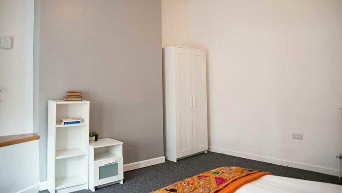 1 Bedroom House To Rent In Britannia Road North, Southsea, PO5