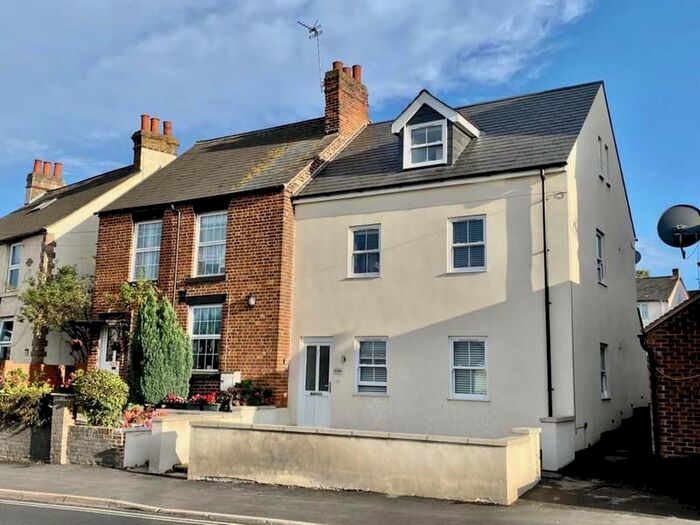 1 Bedroom Flat To Rent In Broadway, Didcot, OX11