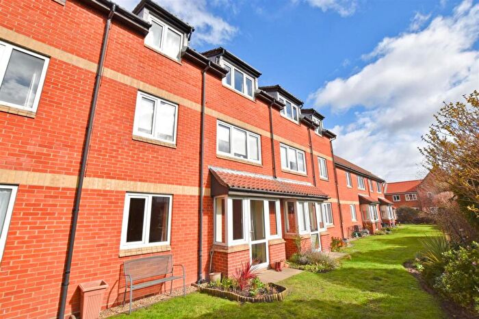1 Bedroom Property For Sale In George Street, Sheringham, NR26