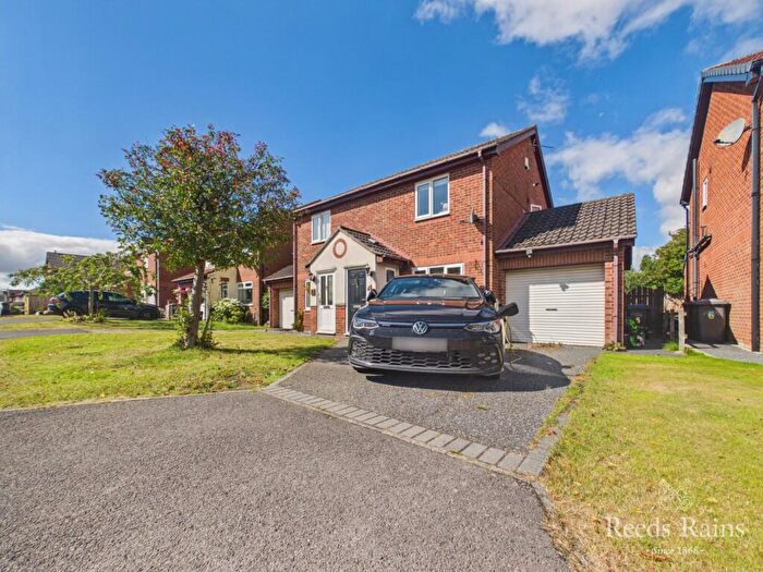 2 Bedroom Semi-Detached House For Sale In Beaumont Close, Framwellgate Moor, Durham, DH1
