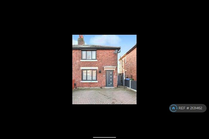 3 Bedroom Semi-Detached House To Rent In Anderton Grove, Ashton Under Lyne, OL6