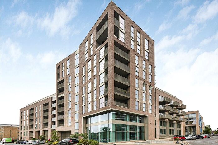 2 Bedroom Flat To Rent In Bond House, New Cross, SE14