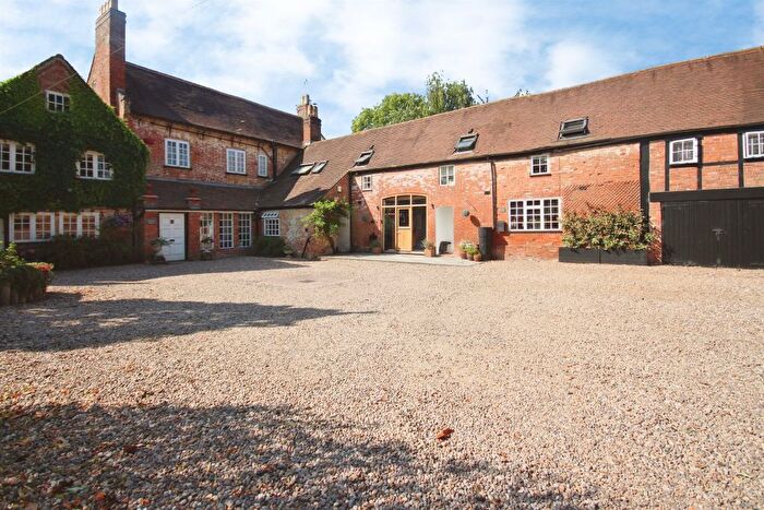 3 Bedroom Barn Conversion For Sale In Hockley Road, Shrewley, Warwick, CV35