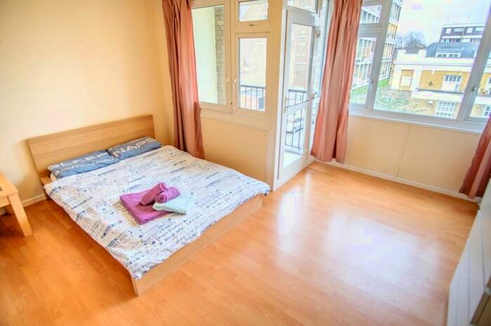 3 Bedroom Maisonette To Rent In Hereford Street, London, E2