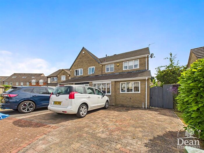 3 Bedroom Semi-detached House For Sale In Lydney, Gloucestershire, GL15